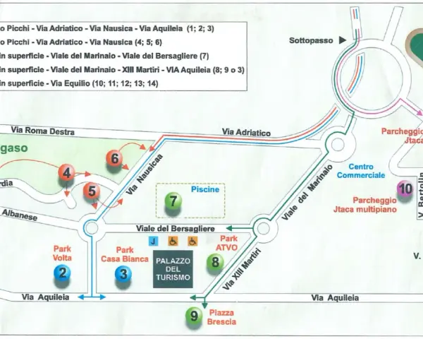 Mappa di Jesolo Venezia con indicazioni stradali, parchi, parcheggi e punti di interesse.